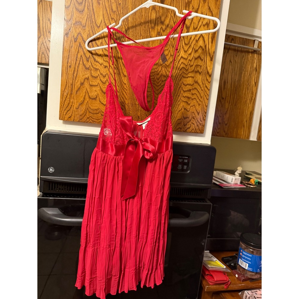 Victoria's‎ Secret Red Lace Babydoll Chemise Thong Set L Large Satin Bow Pleated